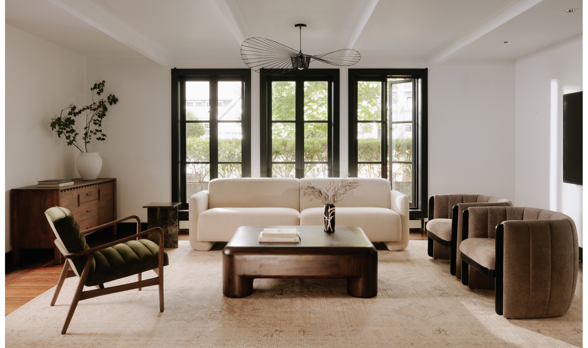 Which Coffee Table Matches Your Coffee Order? Aesthetic Picks Based on Your Brew