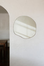 Roland Mirror
