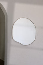 Roland Mirror