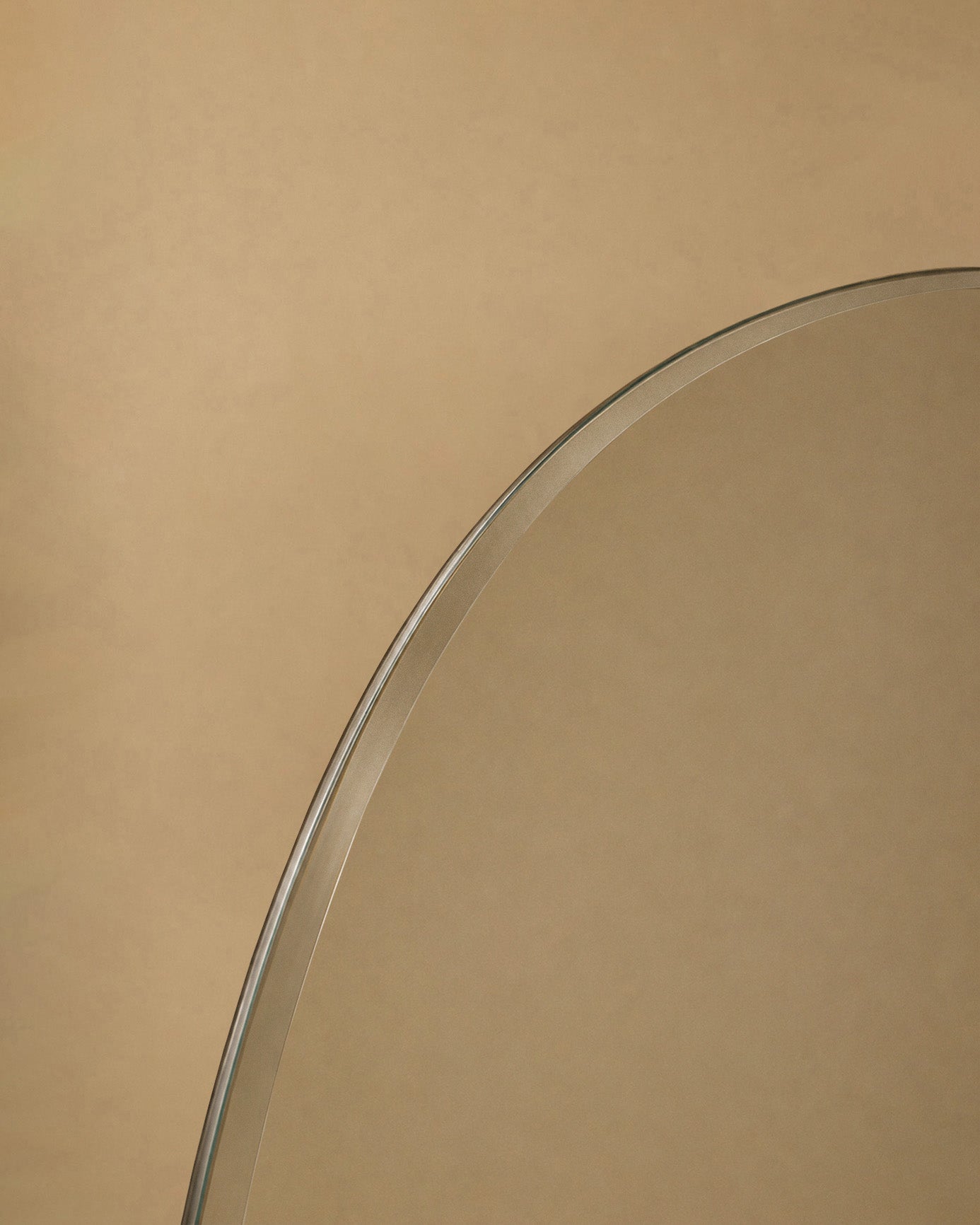 ''What’s Inside?'' Mirror Cabinet
